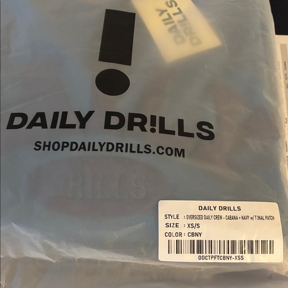 Daily Drills Oversized Daily Crew - Picture 4 of 5